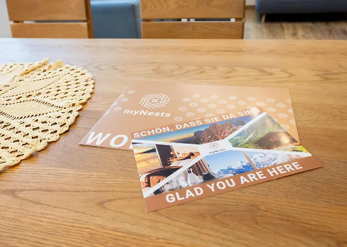 Franz Josef - By Mynests *